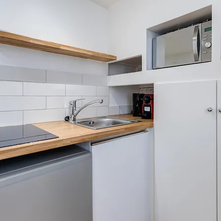 Etudiants Port - 1pers, Wifi, Ac Apartamento Nice