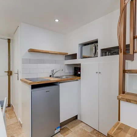 Etudiants Port - 1pers, Wifi, Ac Apartment